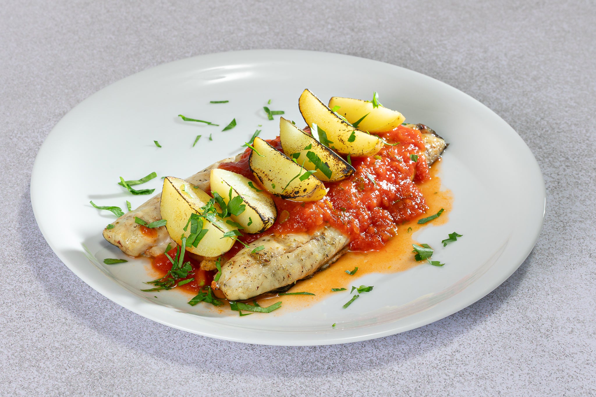 Λαβράκι φιλέτο α λα Σπετσιώτα