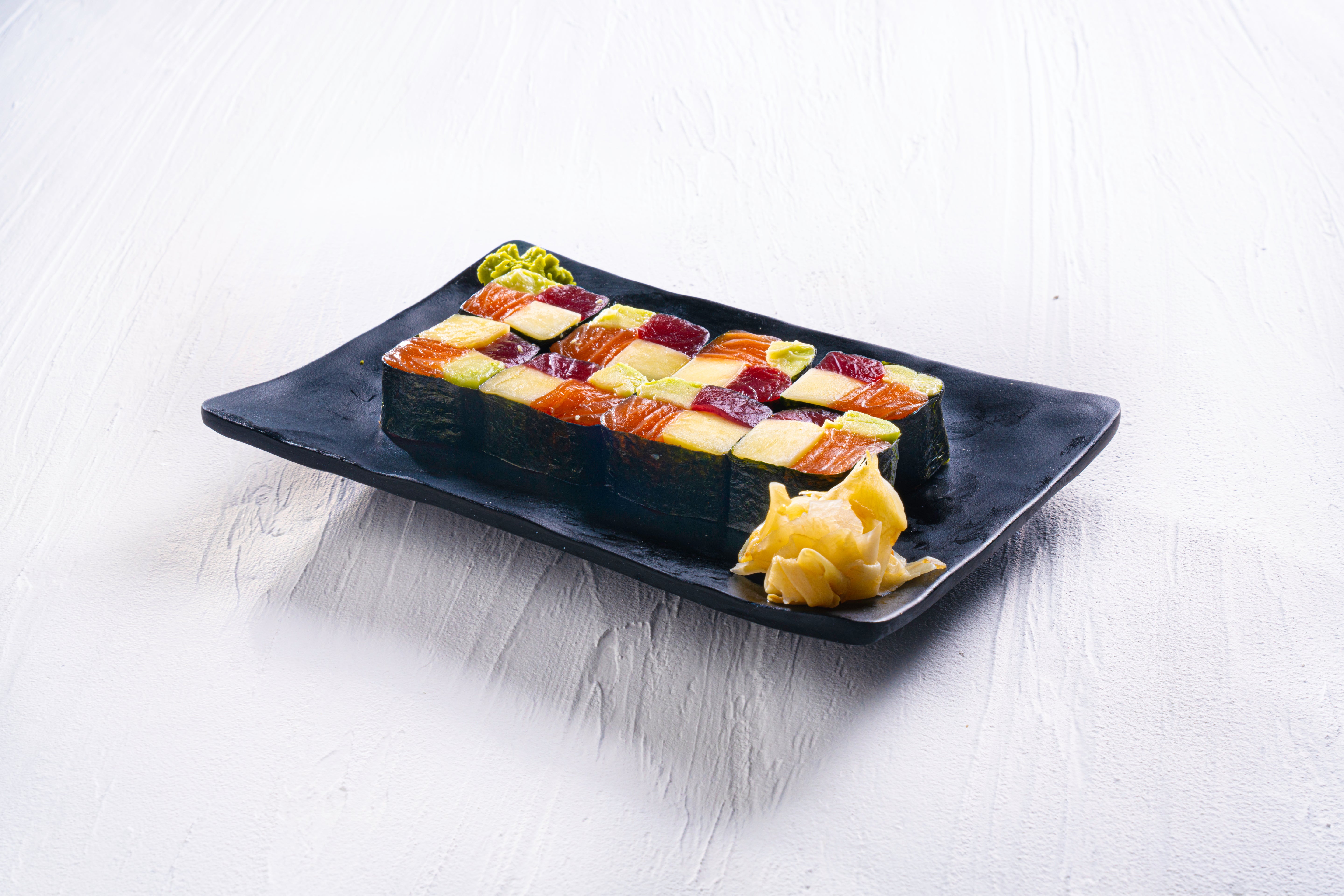 Sashimi roll