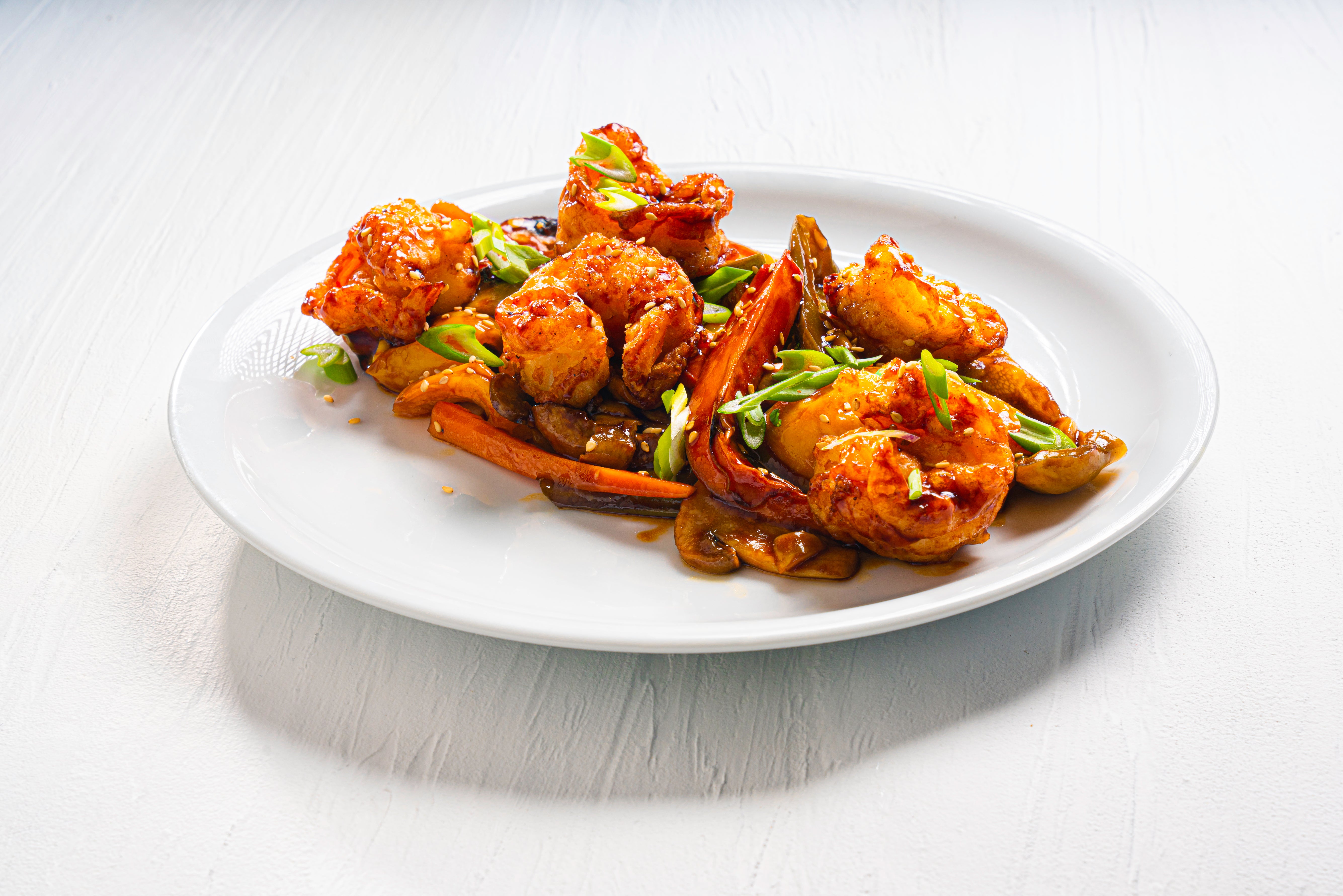 Γαρίδες με ποικιλία λαχανικών σε σάλτσα teriyaki & σουσάμι